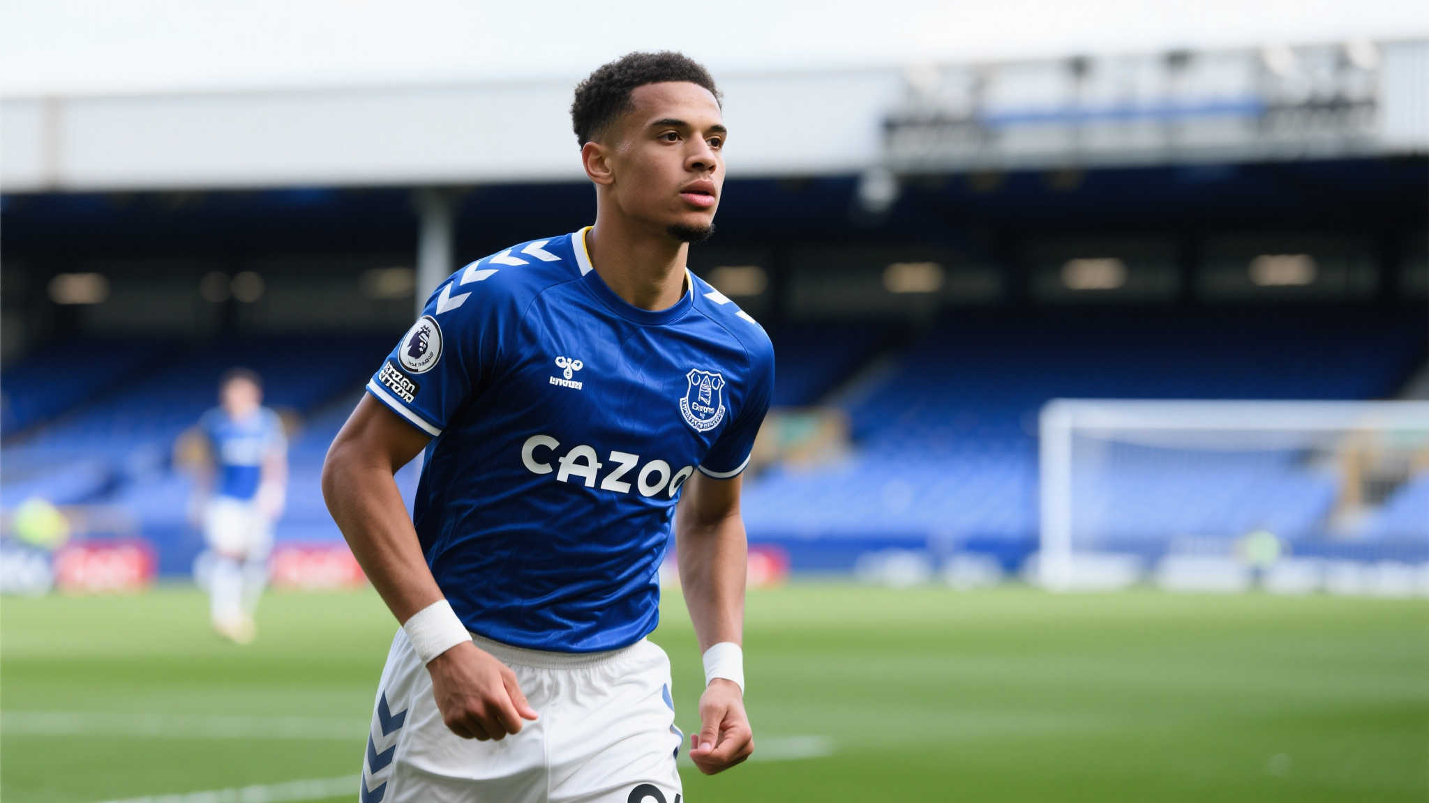 埃弗顿盯上富勒姆后卫泰特免签,沃克转会成疑 对于急需补强阵容深度以及提升战术灵活性的*埃弗顿而